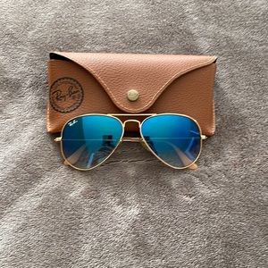 Aviator Ray Ban sunglasses
